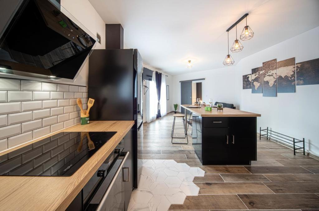 Beautifulhome Appartement Avec Balcon - Centre Ville Чалон-Сур-Салне Экстерьер фото